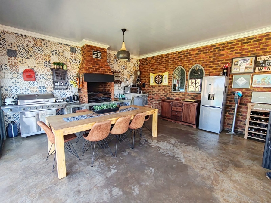 3 Bedroom Property for Sale in Grimbeeck Park North West